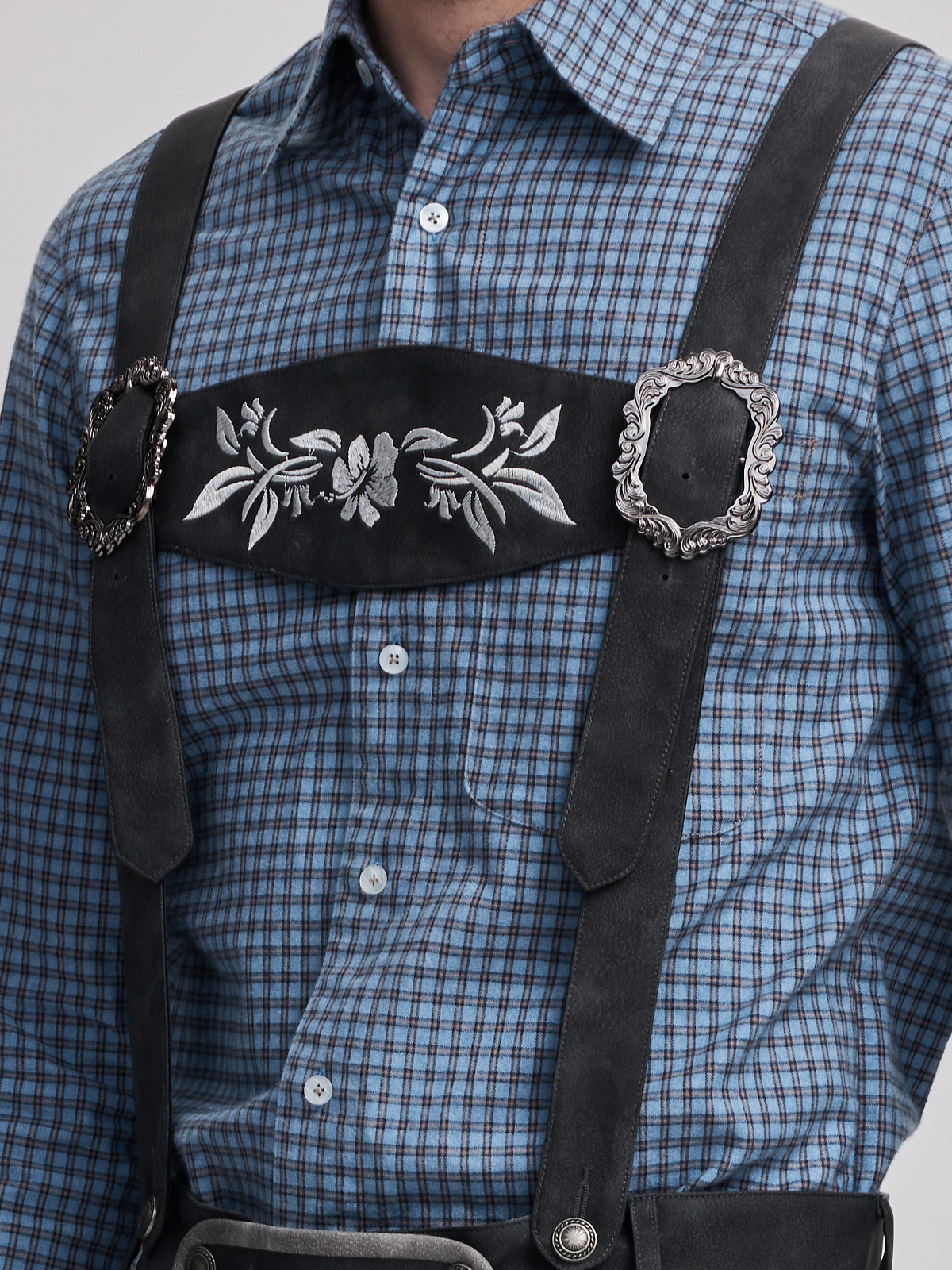 Dirndl Blau in modernem Design