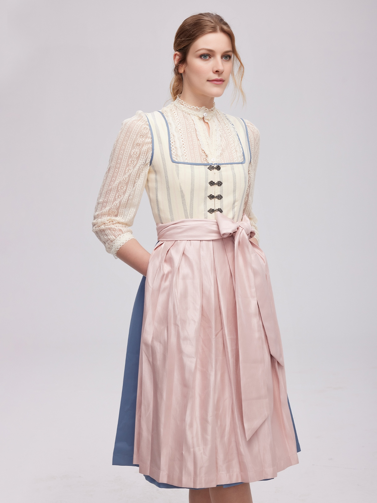 Beige Dirndl von Ehreer