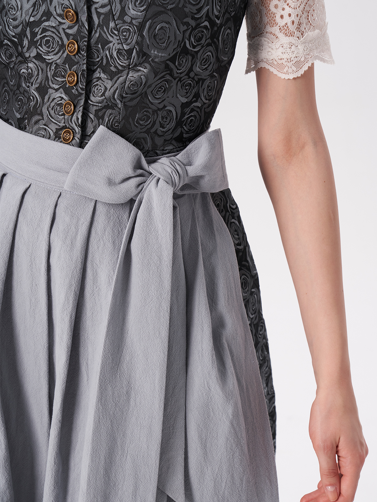 Traditionelle Dirndlbluse in Blau von Ehreer