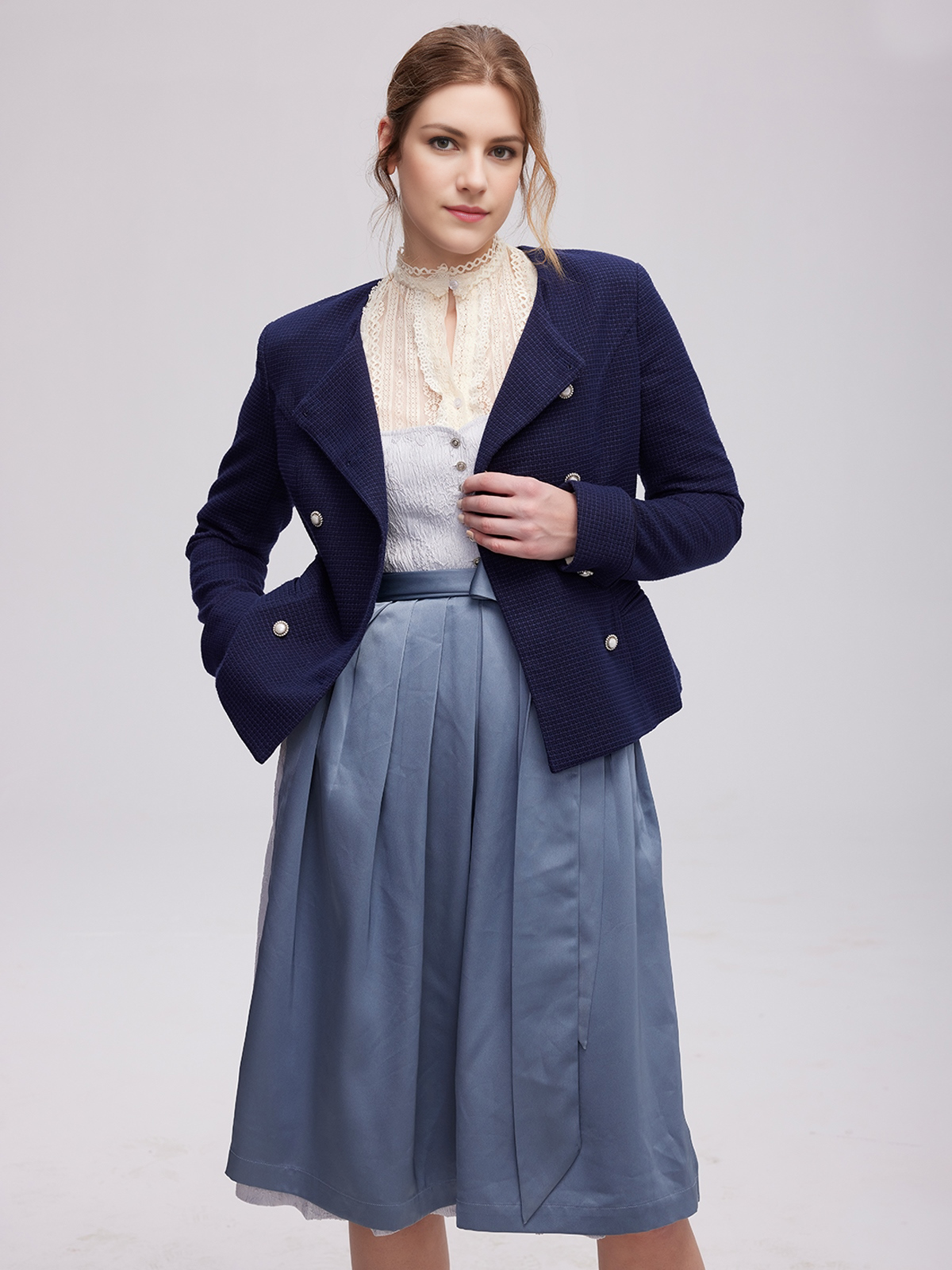 Modernes Dirndl Rauchblau