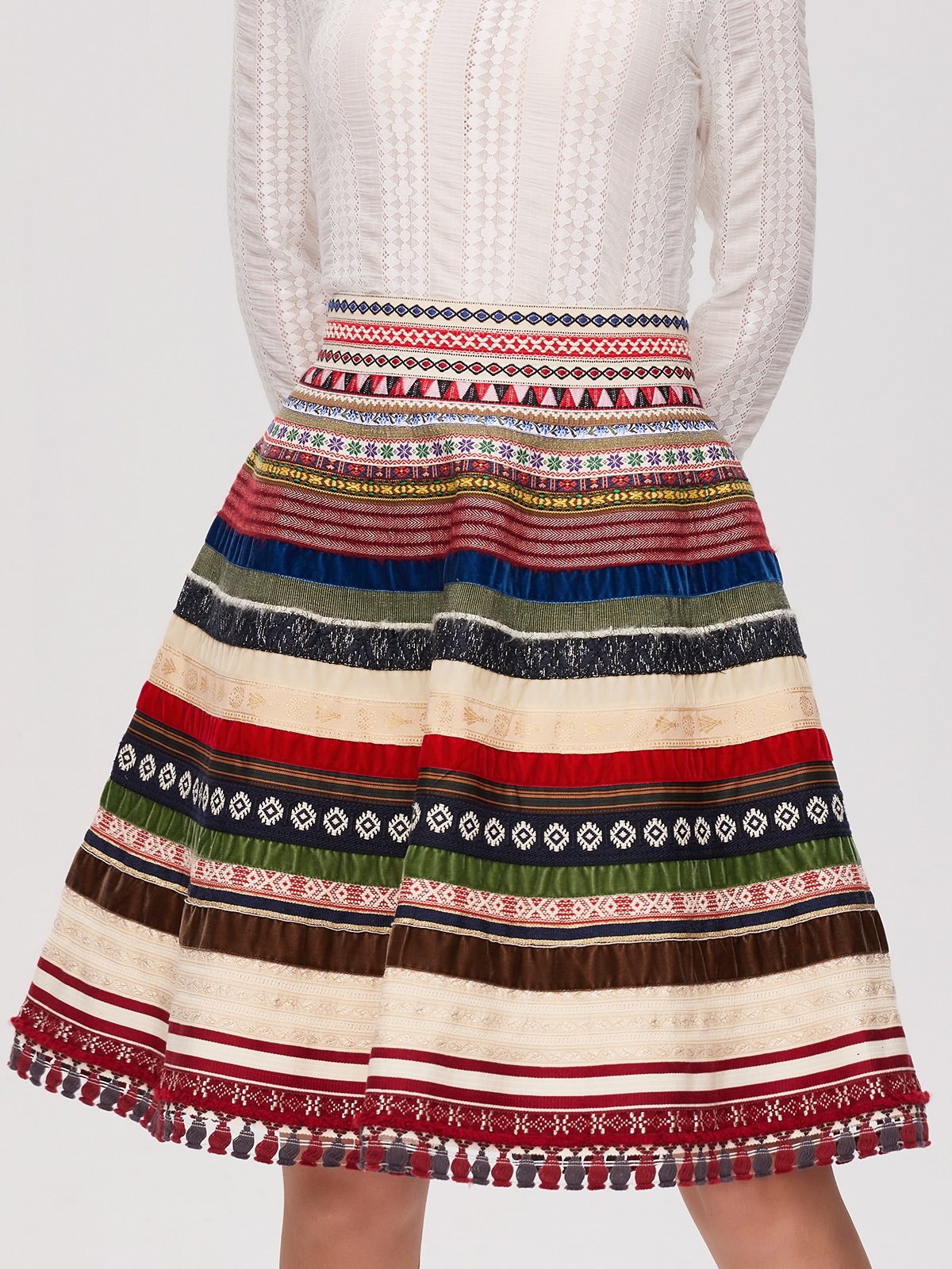 Dirndl Grün Schwarz – ein zeitloser Klassiker