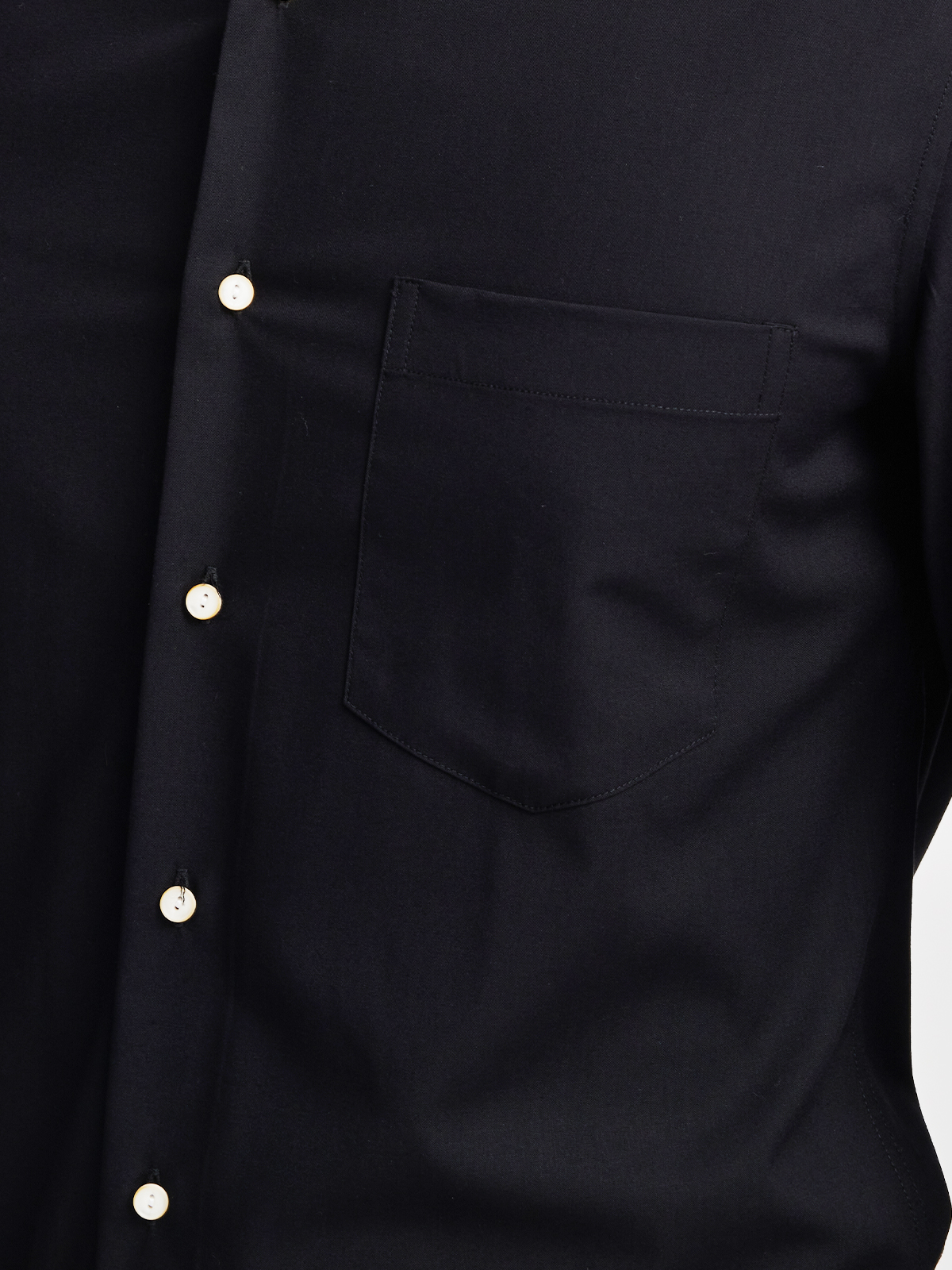 Dirndl mit Herzausschnitt in Schwarz