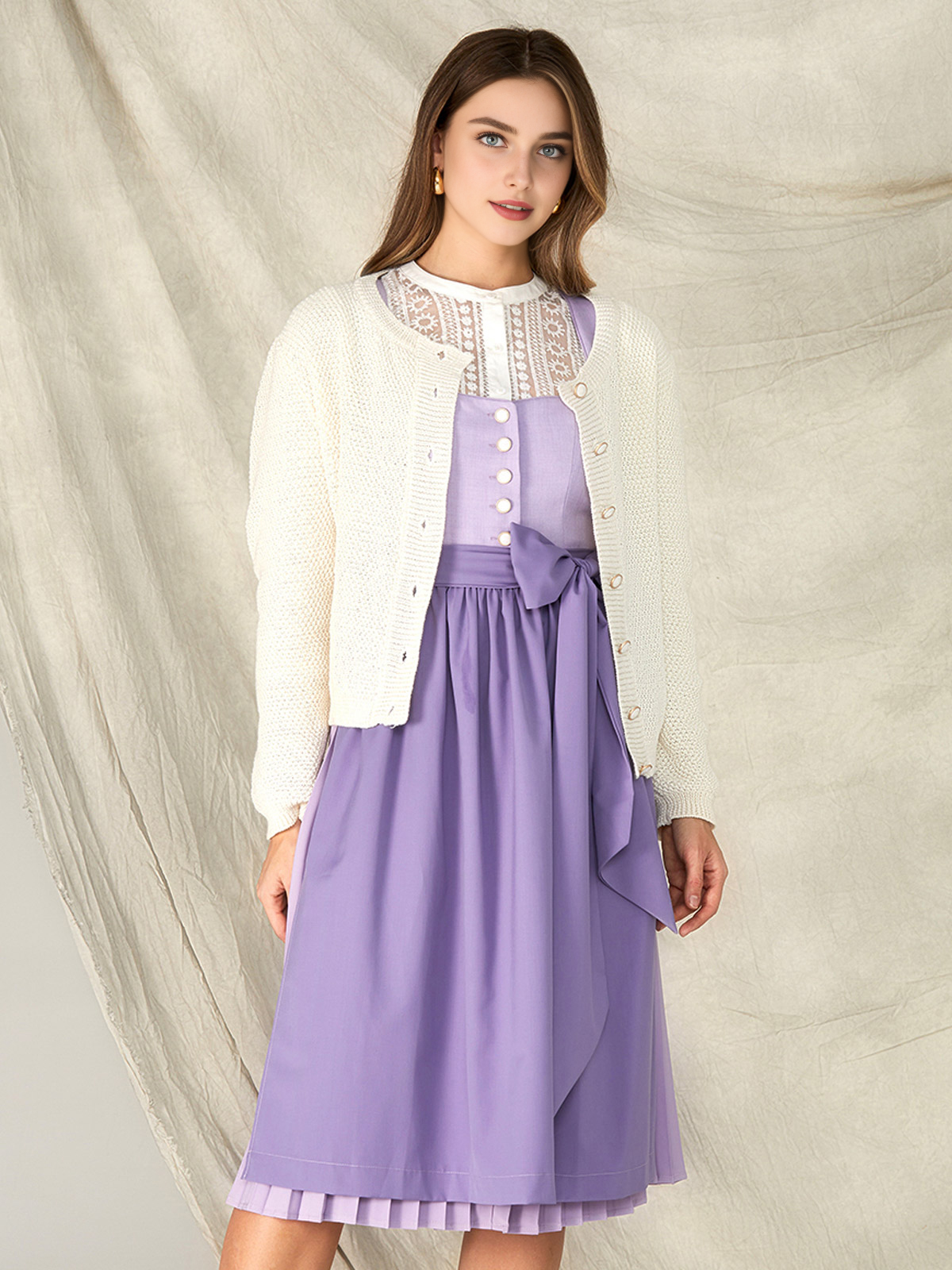 Dirndl Sale Midi in Weiß