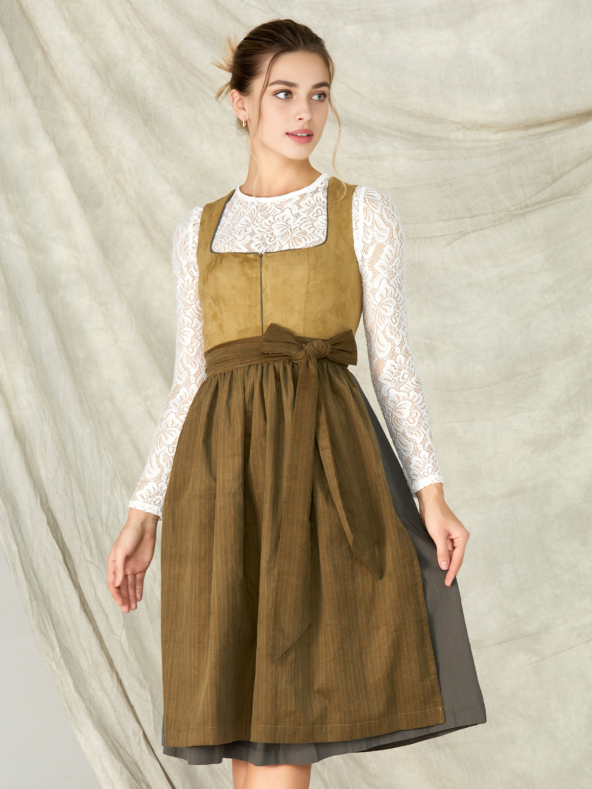 Dirndlblusen Langarm Weiß